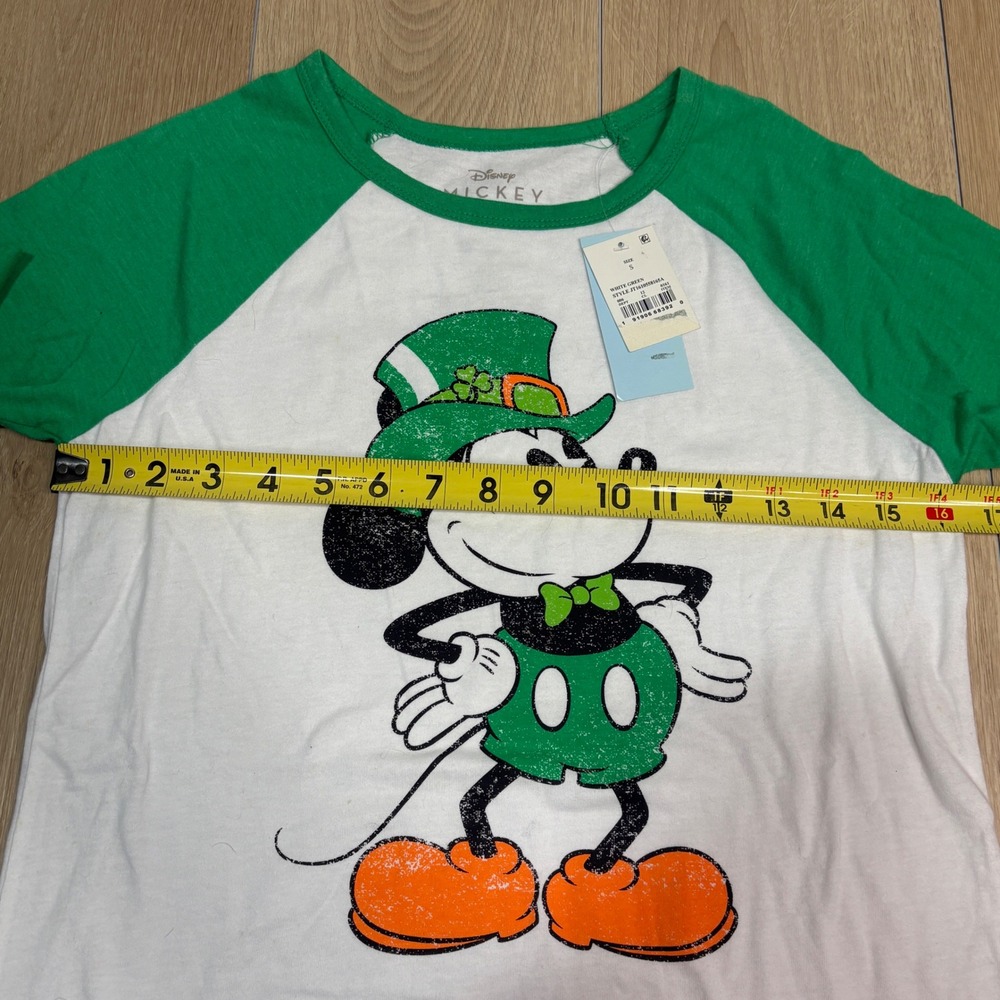 NWT Disney Mickey Mouse St Patricks Day Raglan Shirt Green White Small - Picture 5 of 6